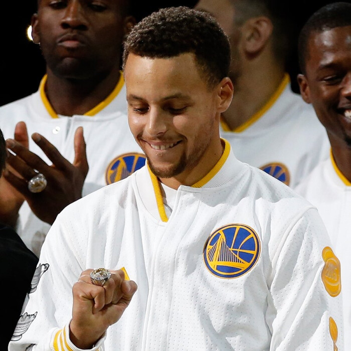 女足后防线 女足后防线